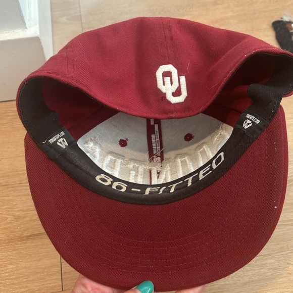 Oklahoma Sooners Flat Bill Hat - Picture 2 of 3